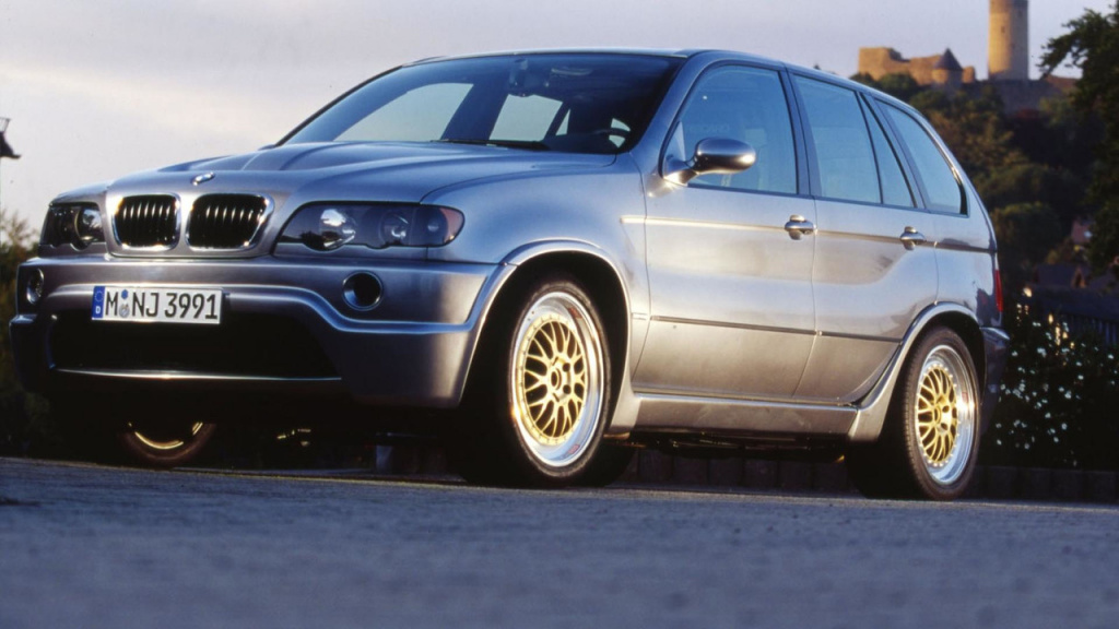 E53 BMW X5 LM.jpg E53 BMW X5 LM