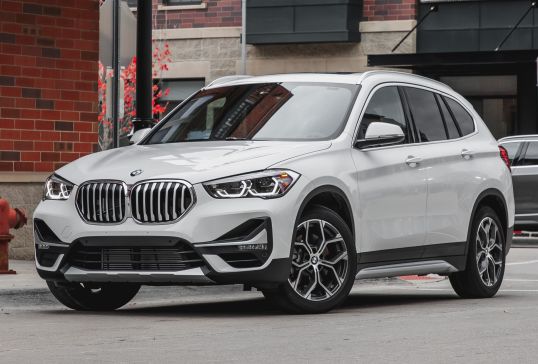 F48 BMW X1 xDrive 28i.jpg F48 BMW X1 xDrive 28i